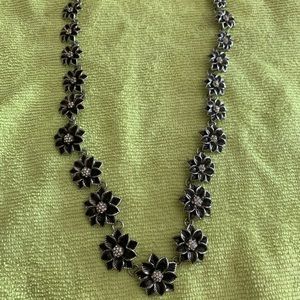 Women’s necklace